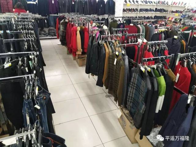 【萬福隆超市】迎新年，服裝鞋買三免一，超值優惠震撼來襲！